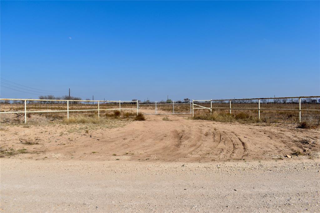00000 Cr 308 Property Photo 2