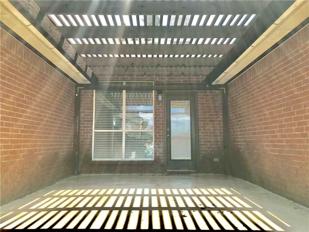 110 Brookshore Drive Property Photo 18