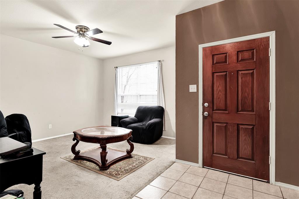 1321 Iron Horse Street Property Photo 2