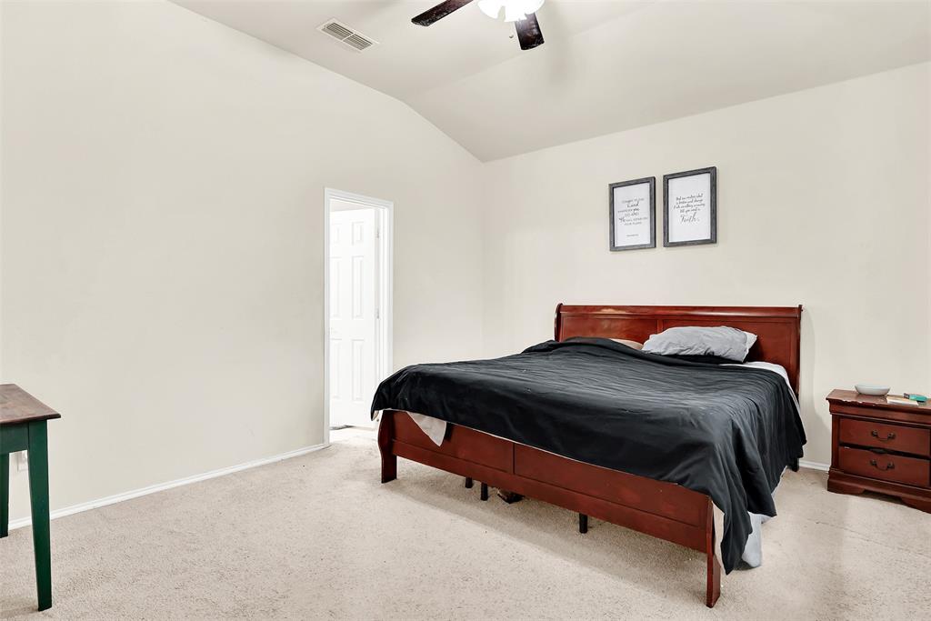 1321 Iron Horse Street Property Photo 12