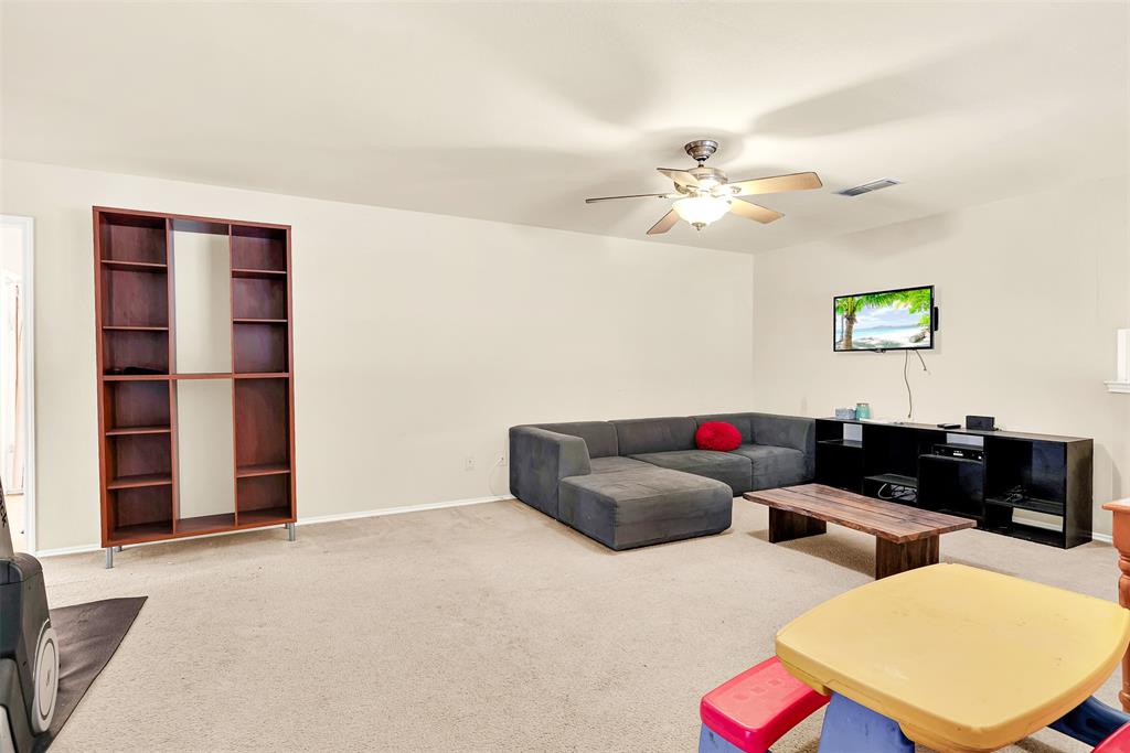 1321 Iron Horse Street Property Photo 16