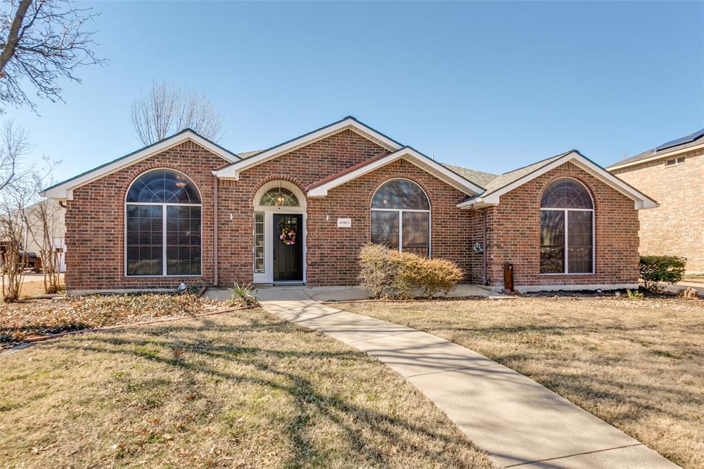 6905 Burning Bush Property Photo