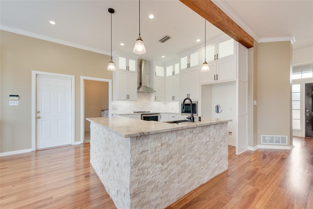 10549 Old Military Trail Property Photo 4
