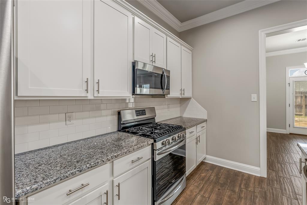 370 Coppice Place Property Photo 8