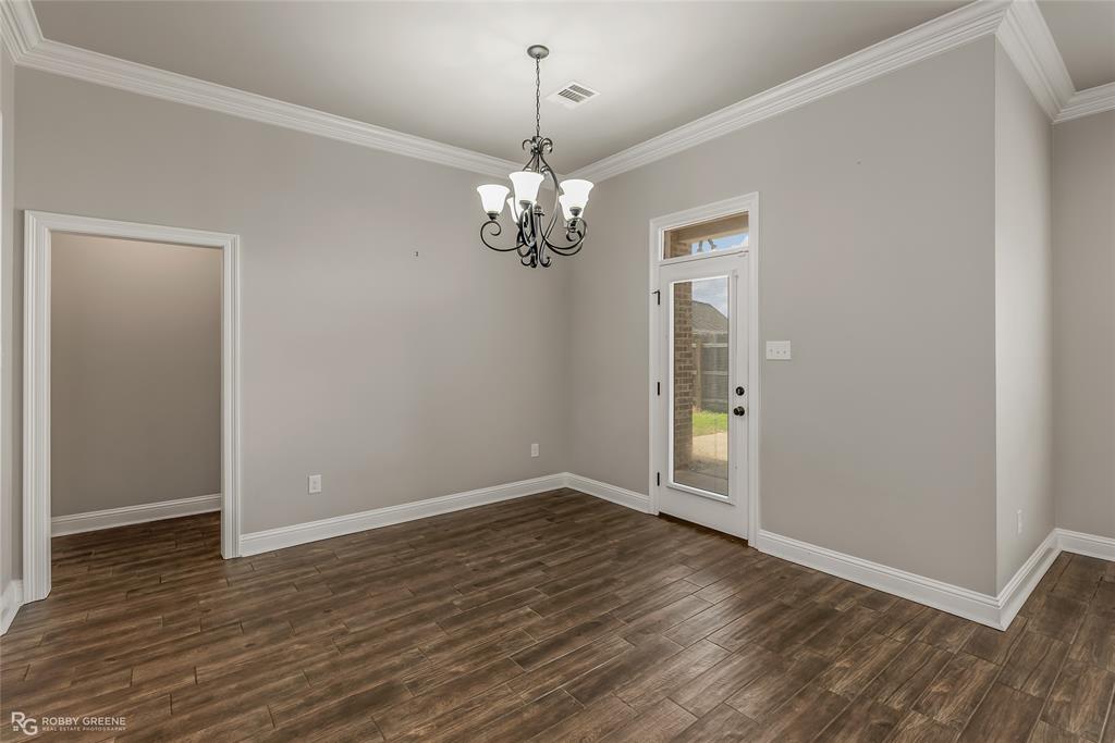 370 Coppice Place Property Photo 11