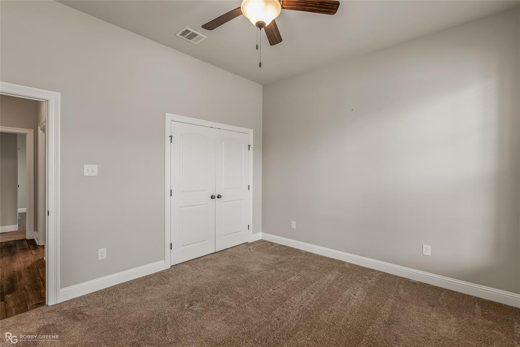 370 Coppice Place Property Photo 16