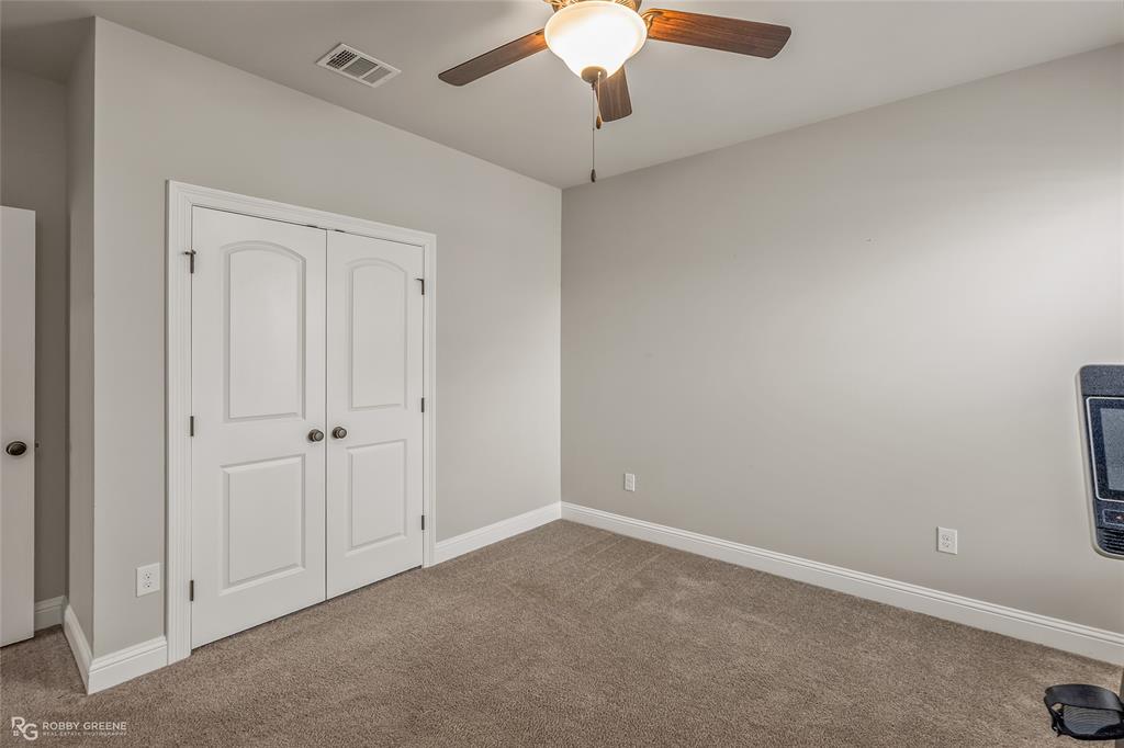 370 Coppice Place Property Photo 18