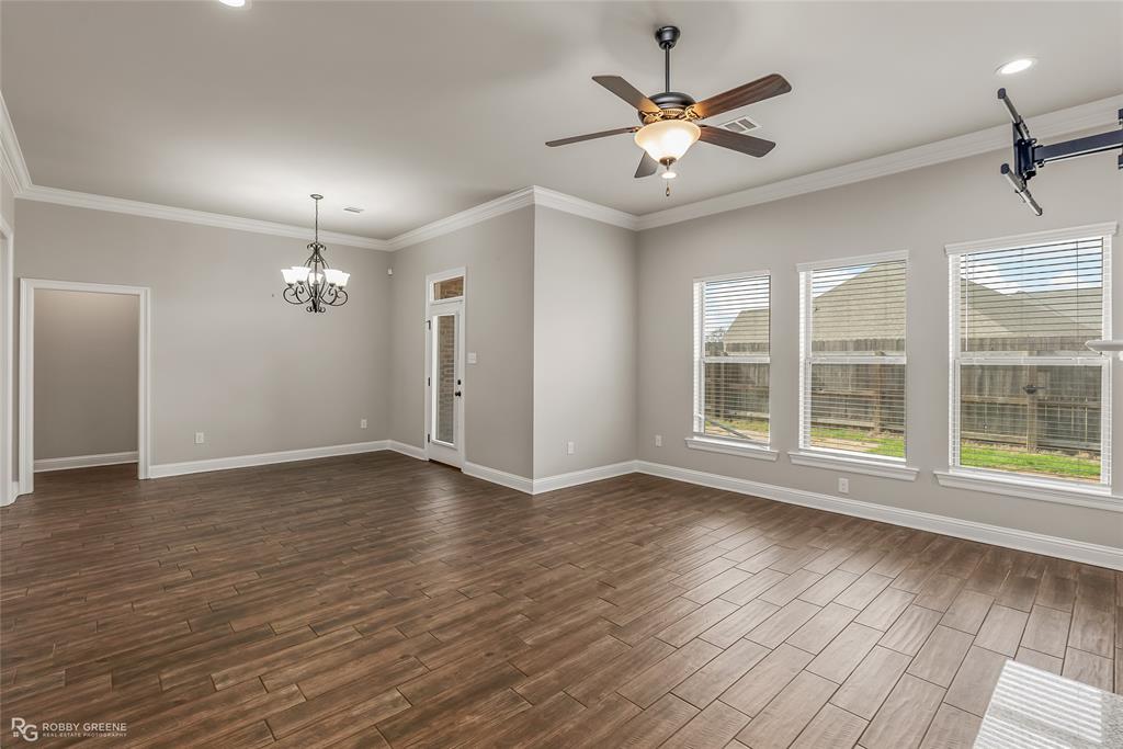 370 Coppice Place Property Photo 19