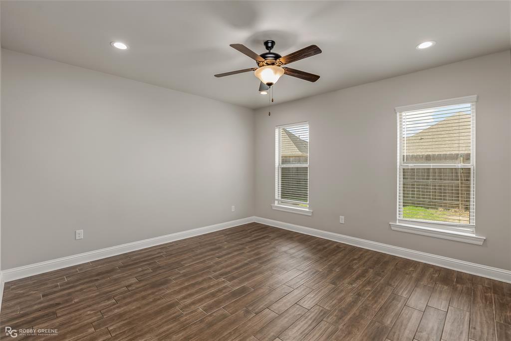 370 Coppice Place Property Photo 25