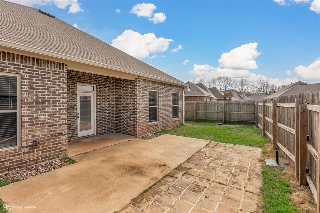 370 Coppice Place Property Photo 31