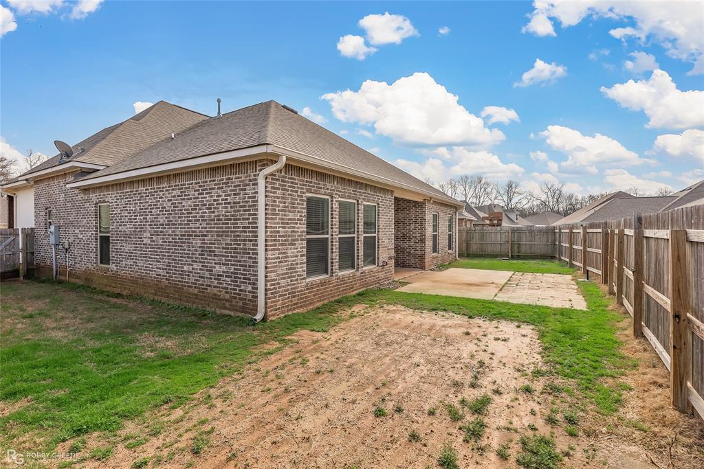 370 Coppice Place Property Photo 34