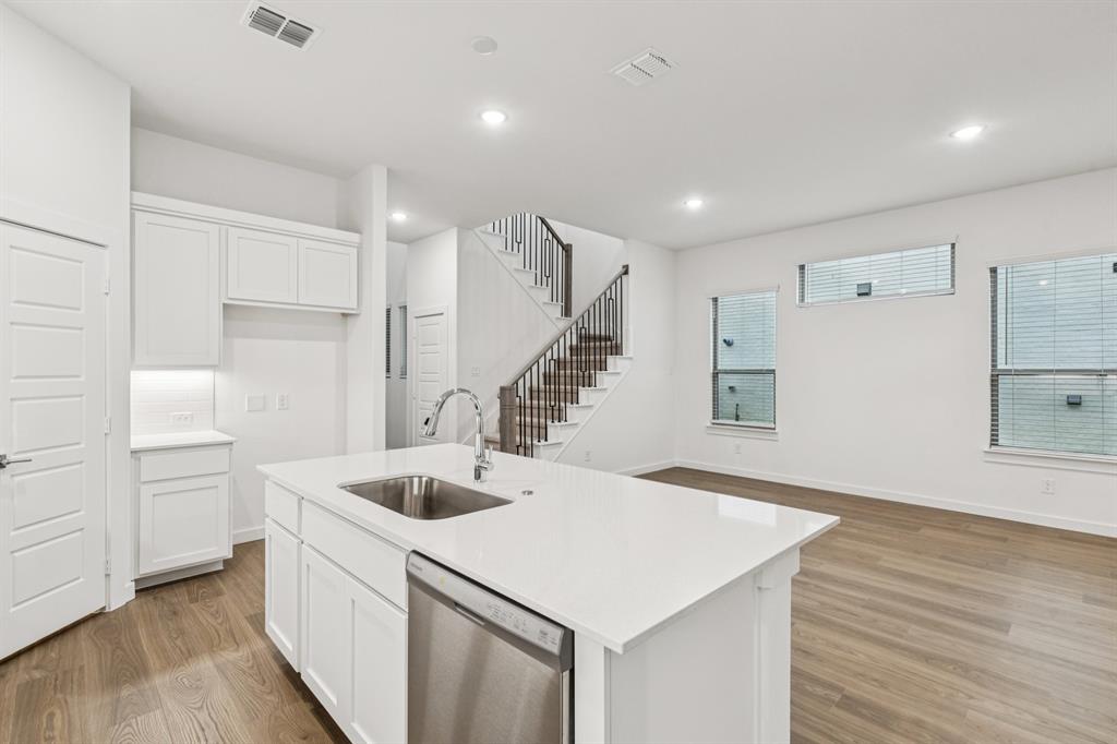 1900 Palmetto Road Property Photo 5