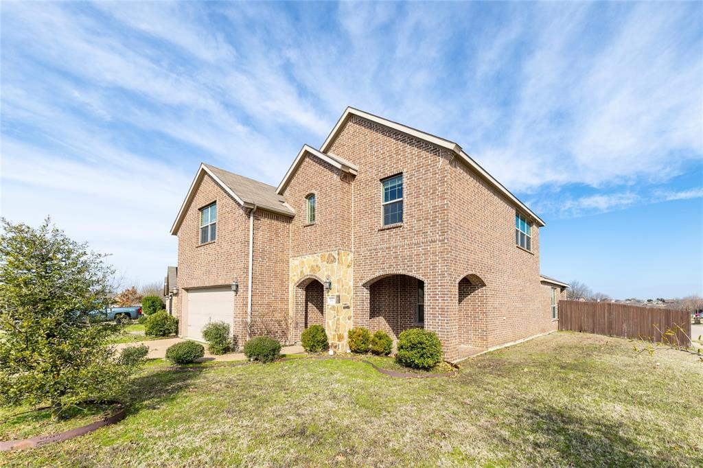3000 Guadalupe Drive Property Photo 4