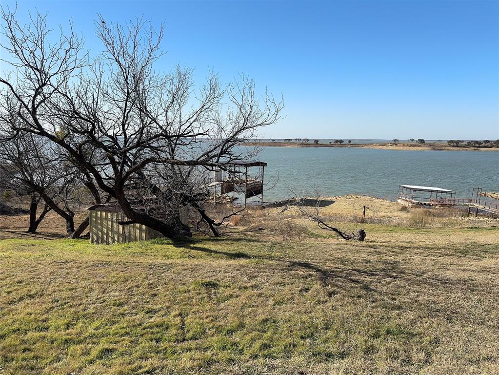 6413 Private Road 2742 Property Photo