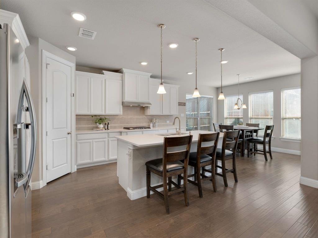 9908 Pikes Peak Place Property Photo 1