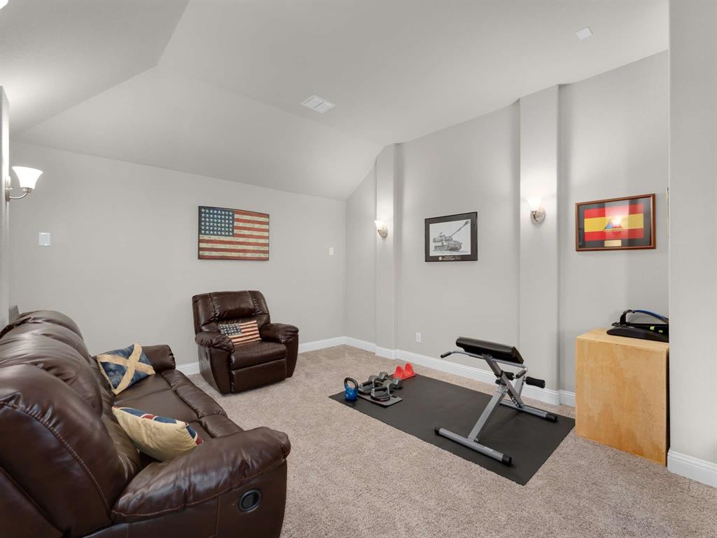 9908 Pikes Peak Place Property Photo 24