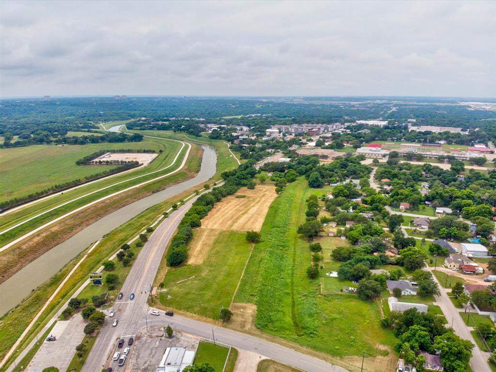 4500 White Settlement Road Property Photo 2