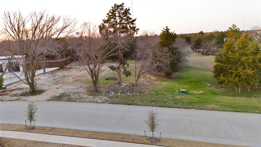4761 Golden Bell Lane Property Photo 4