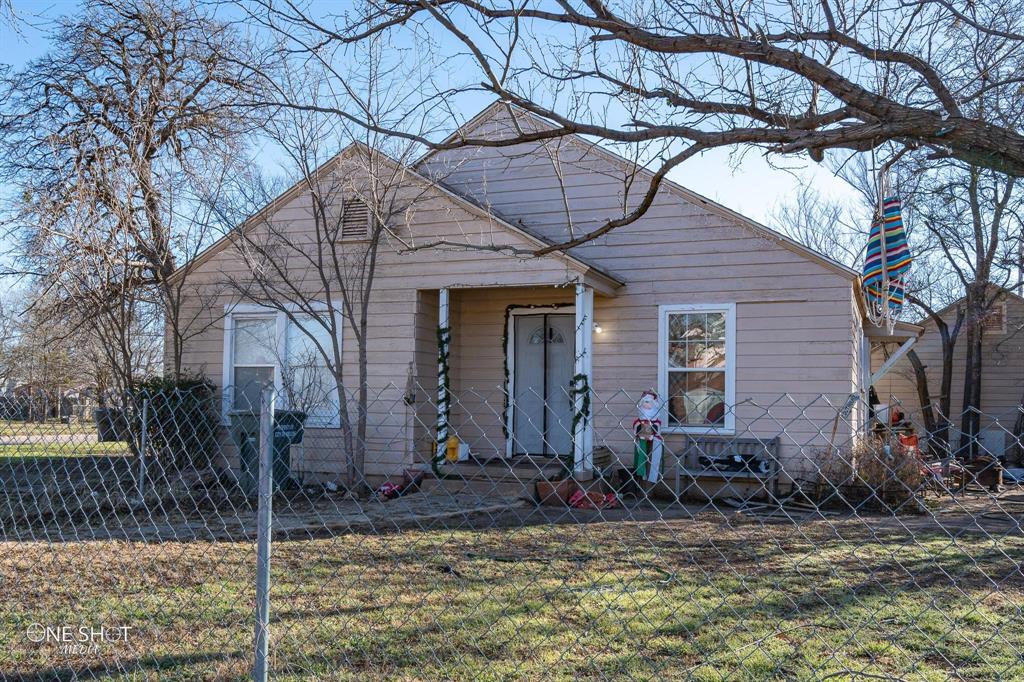 1041 Mulberry Street Property Photo