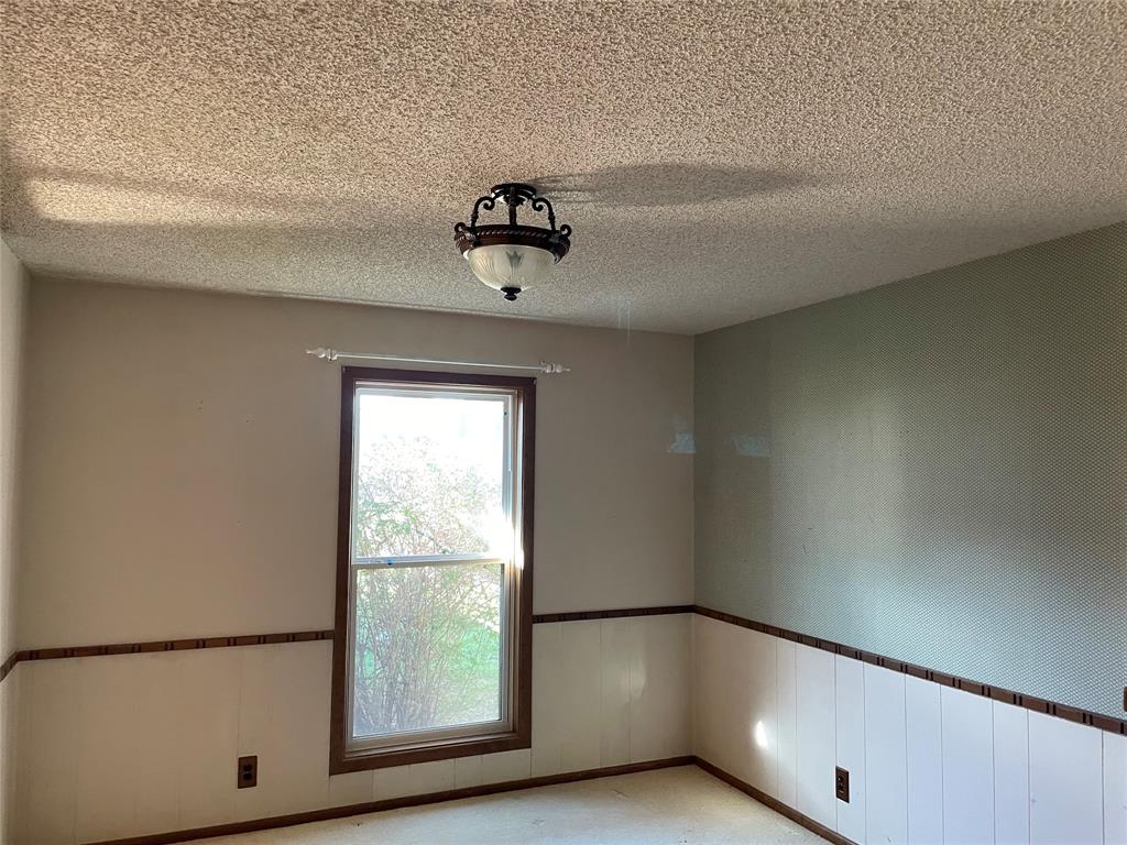 502 S Avenue A Avenue Property Photo 15