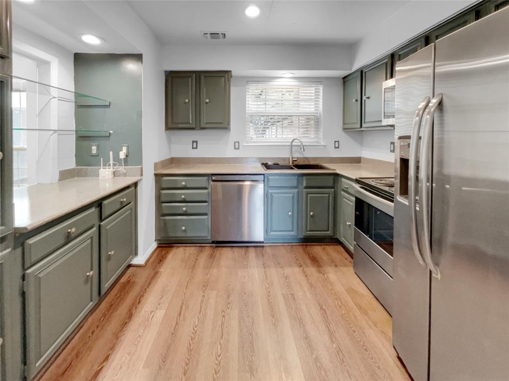 9222 Flickering Shadow Drive Property Photo 6