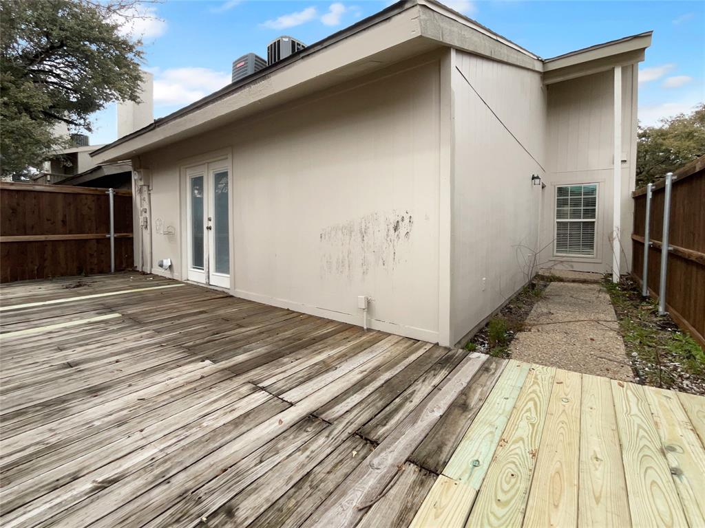 9222 Flickering Shadow Drive Property Photo 9