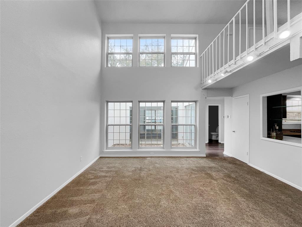 9222 Flickering Shadow Drive Property Photo 14