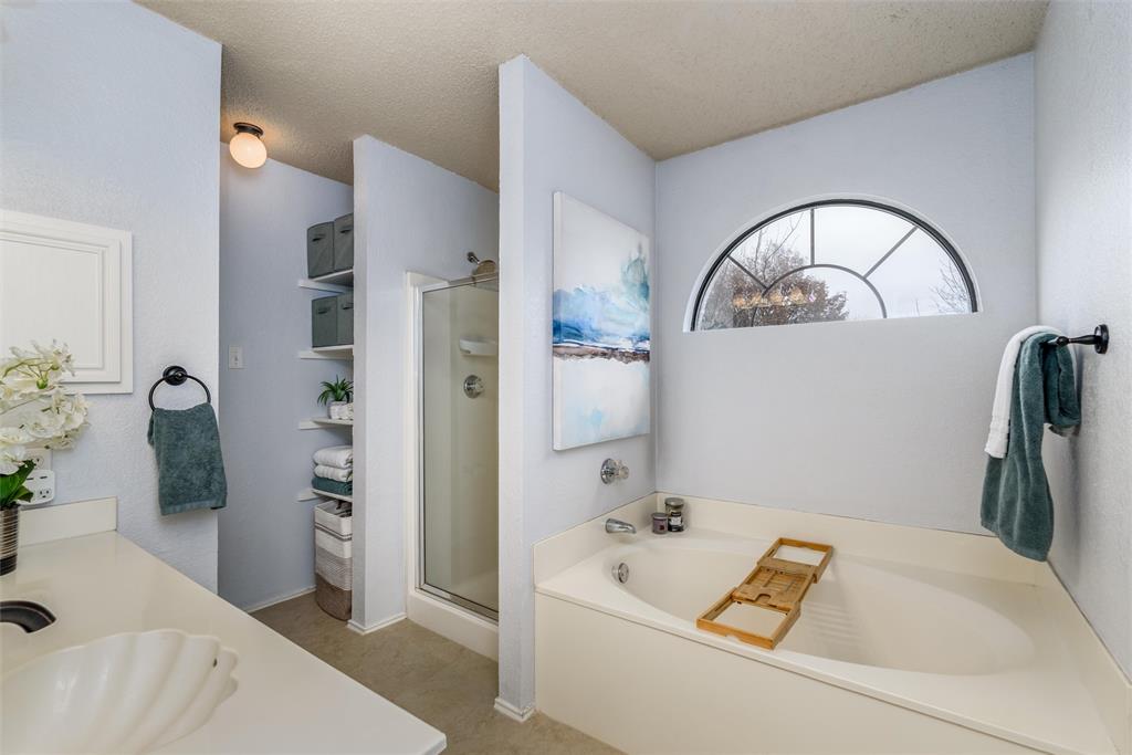 603 High Crest Property Photo 19