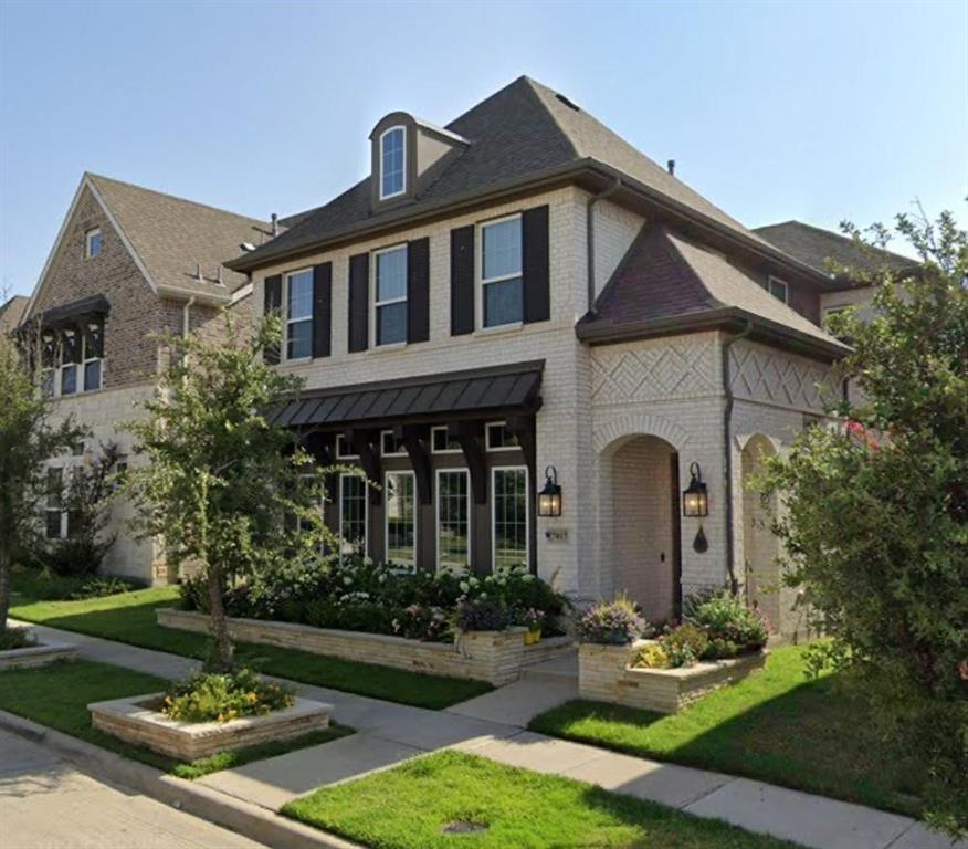 7017 Royal View Drive Property Photo