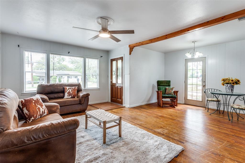 7313 Malta Street Property Photo