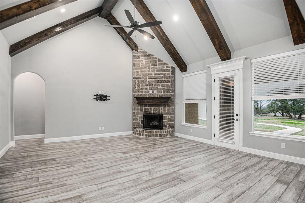 378 Oak Meadow Lane Property Photo 10