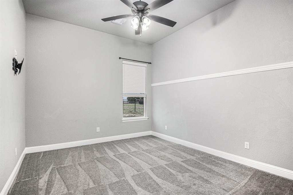 378 Oak Meadow Lane Property Photo 22