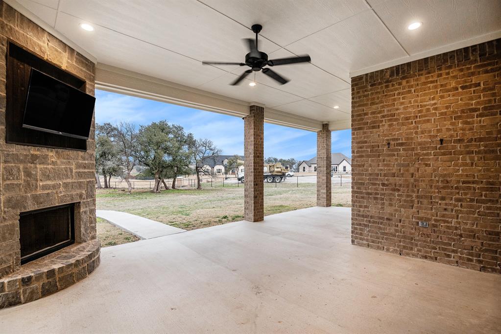 378 Oak Meadow Lane Property Photo 28