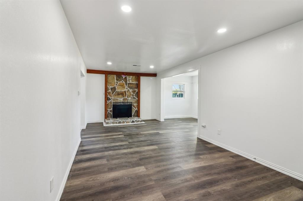 4765 Cecilia Avenue Property Photo 5