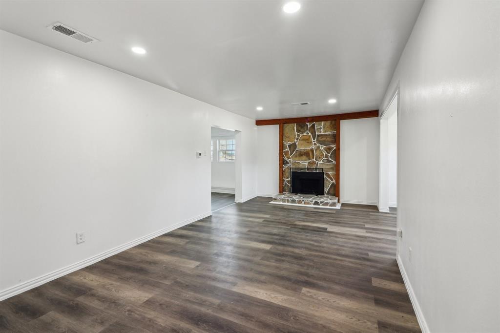 4765 Cecilia Avenue Property Photo 6