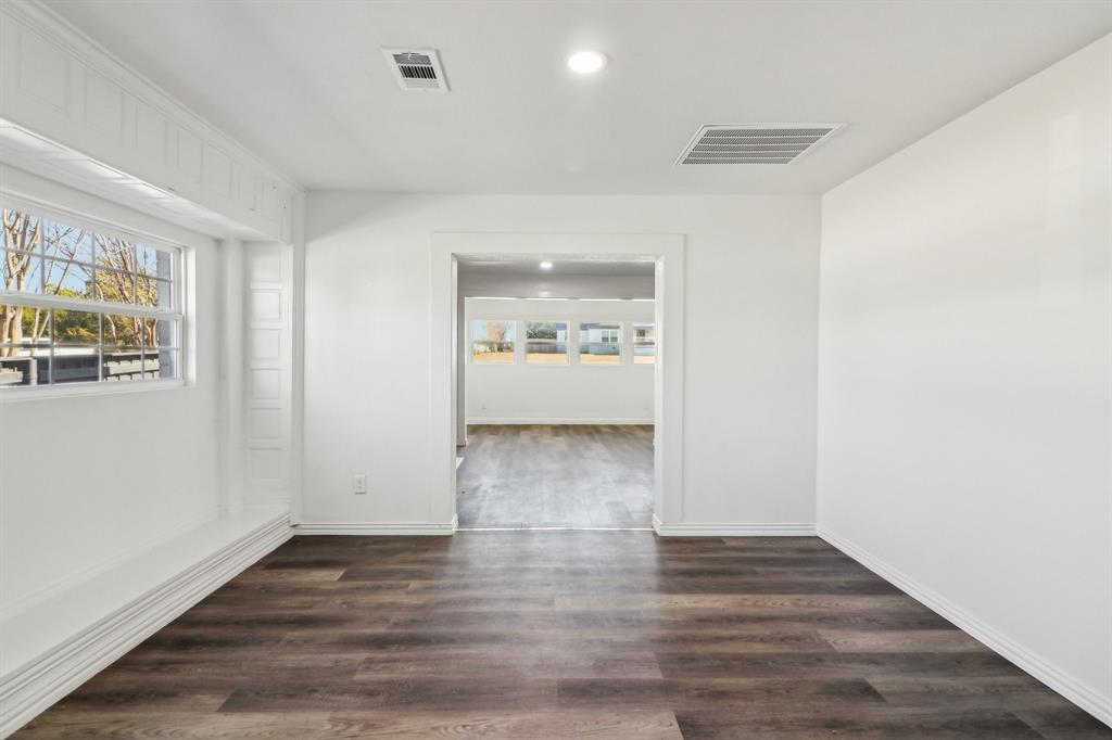 4765 Cecilia Avenue Property Photo 12