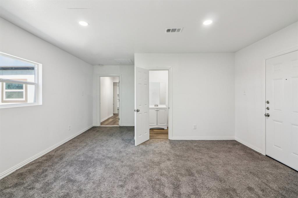 4765 Cecilia Avenue Property Photo 23