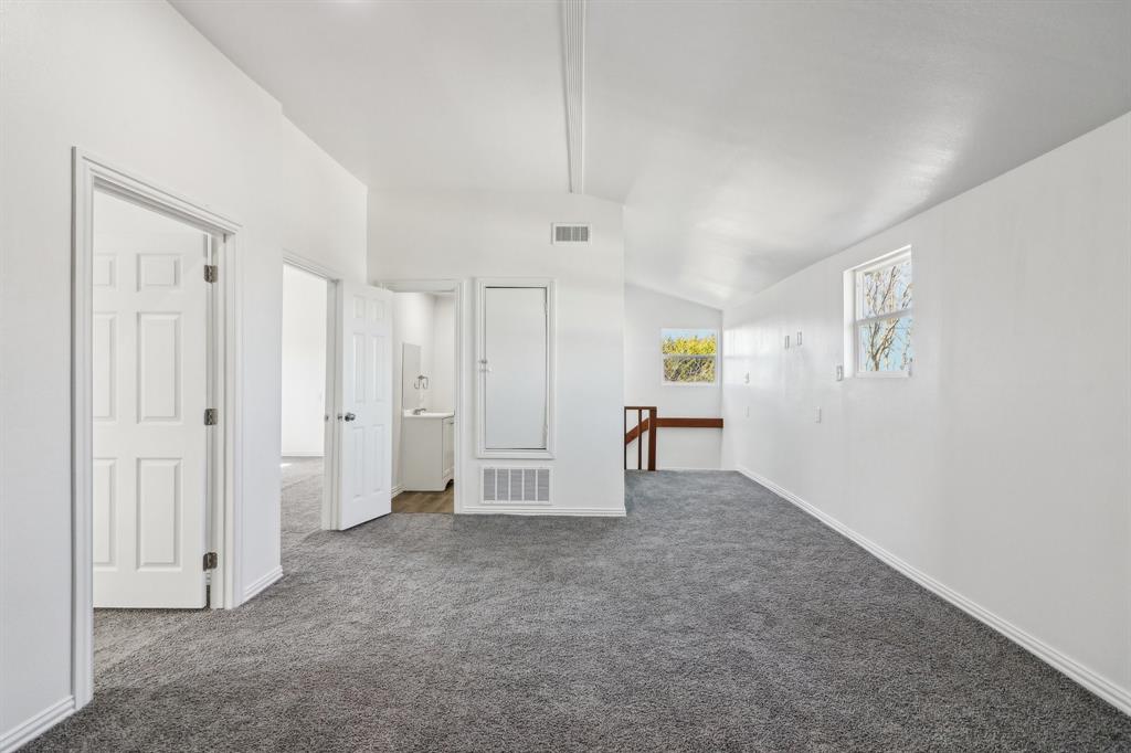 4765 Cecilia Avenue Property Photo 30