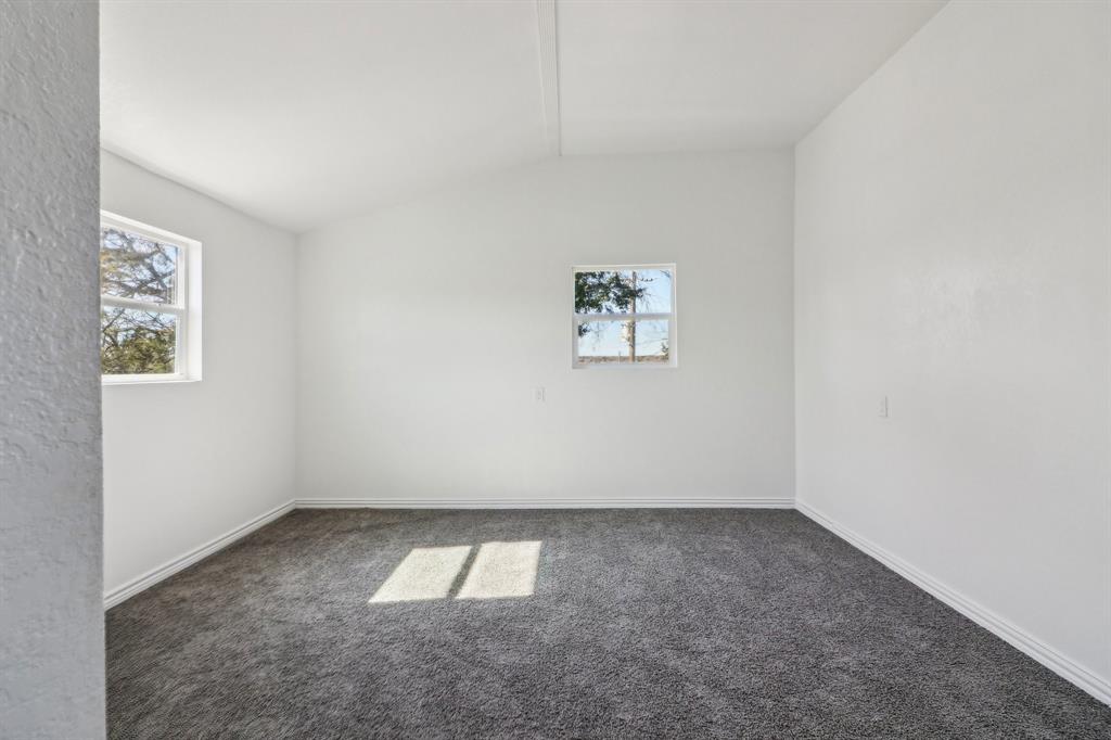 4765 Cecilia Avenue Property Photo 32