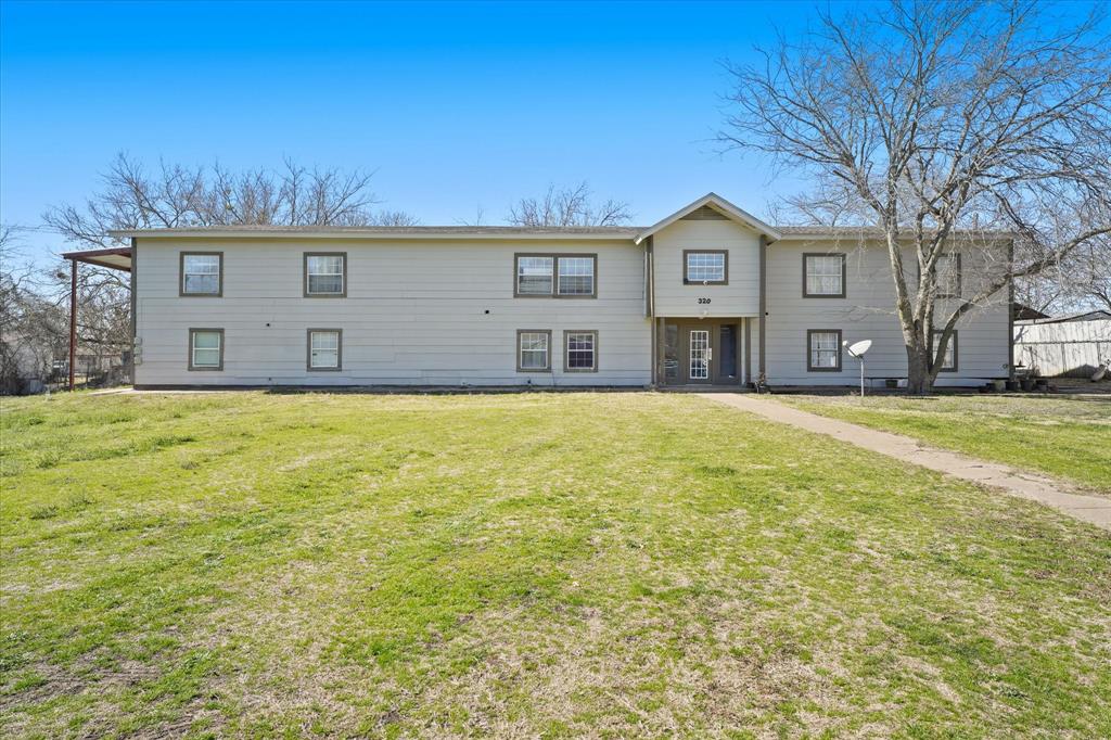 322 Carson Street Property Photo