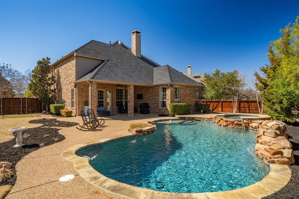8924 Scarlet Trail Property Photo