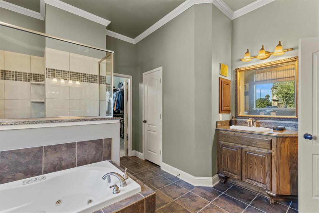 14 Windsor Drive Property Photo 24