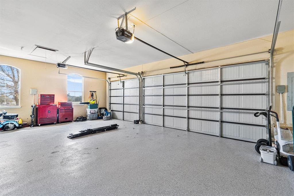 14 Windsor Drive Property Photo 39