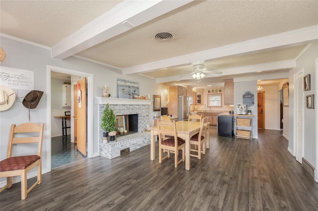 6733 Meadow Road Property Photo