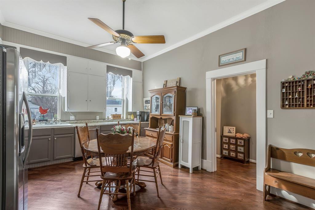 917 Wood Street Property Photo 15