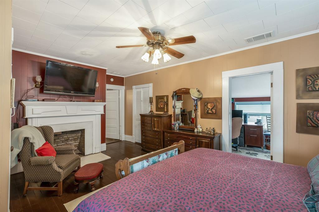 917 Wood Street Property Photo 22