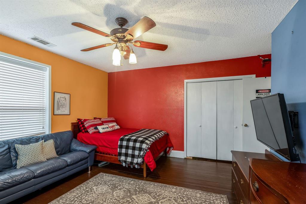 917 Wood Street Property Photo 31