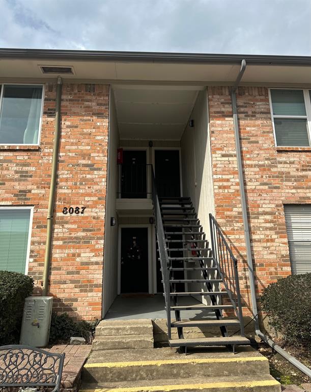 8087 Meadow Road Property Photo 3
