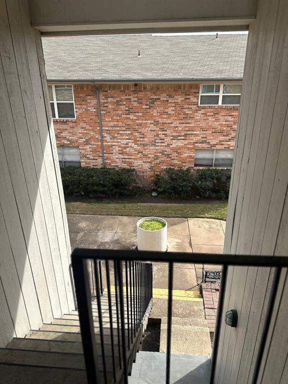 8087 Meadow Road Property Photo 6