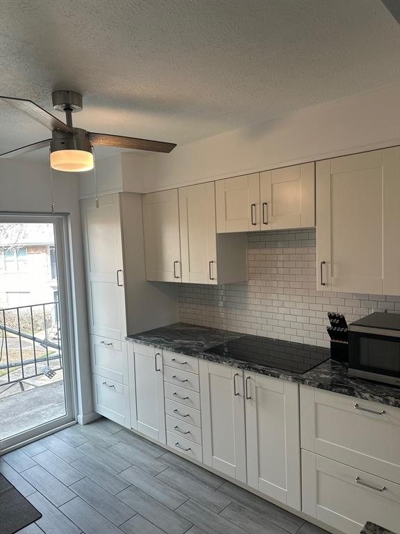 8087 Meadow Road Property Photo 8